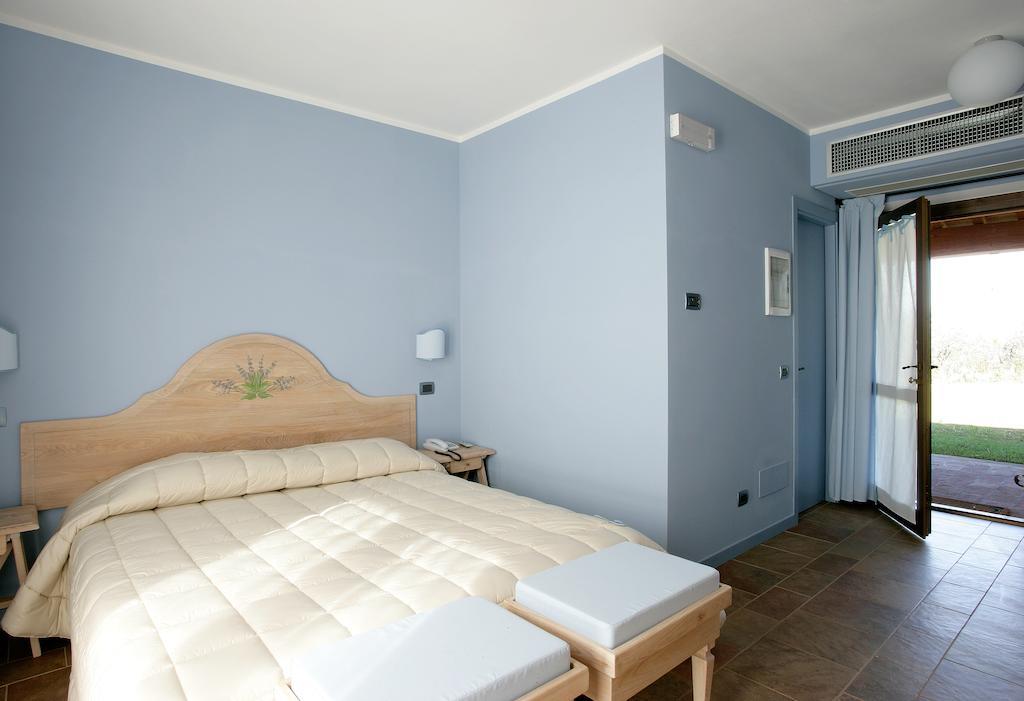 Country House Poggio Fiorito Ассизи Номер фото